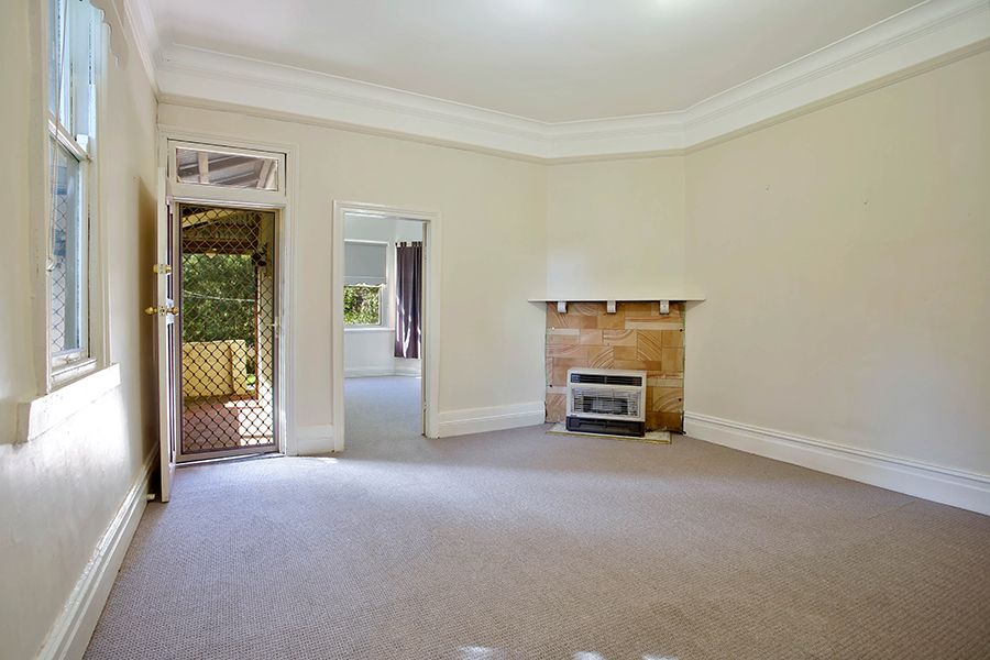 19 Mort Street, Lithgow NSW 2790, Image 1