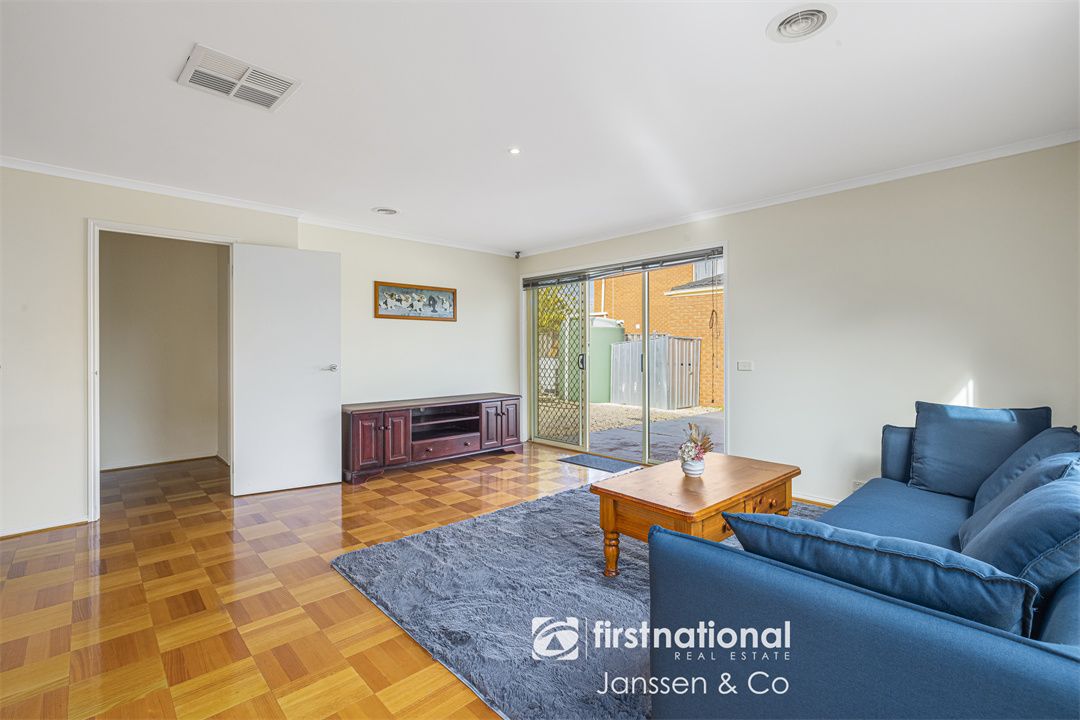 16 Trina Court, Keysborough VIC 3173, Image 1