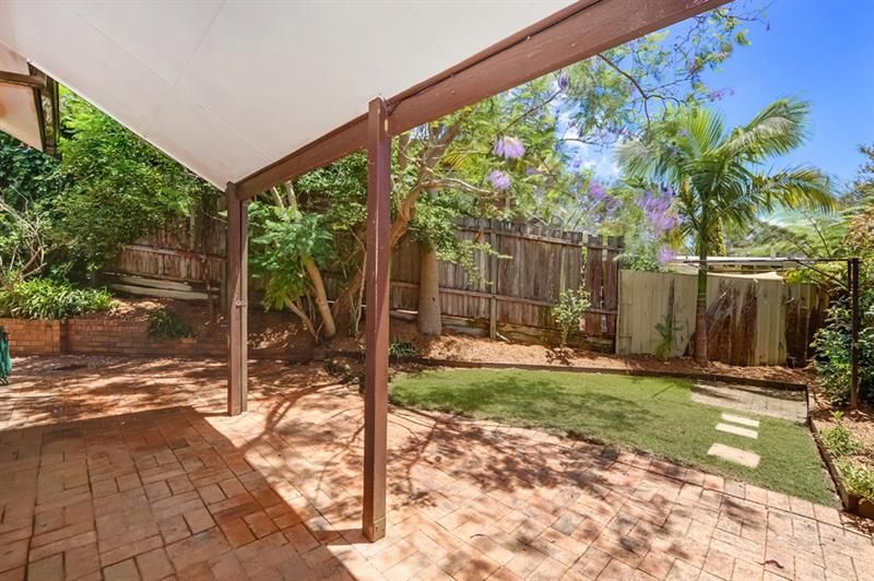 11 Kooranga Place, Normanhurst NSW 2076, Image 2