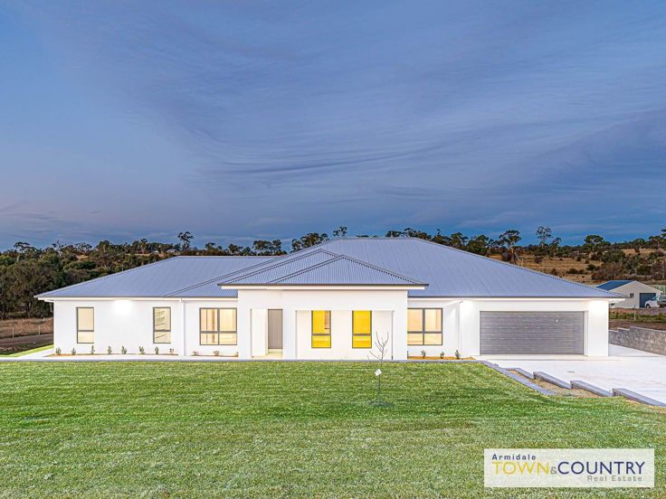 12 Rujula Lane, Armidale NSW 2350, Image 0