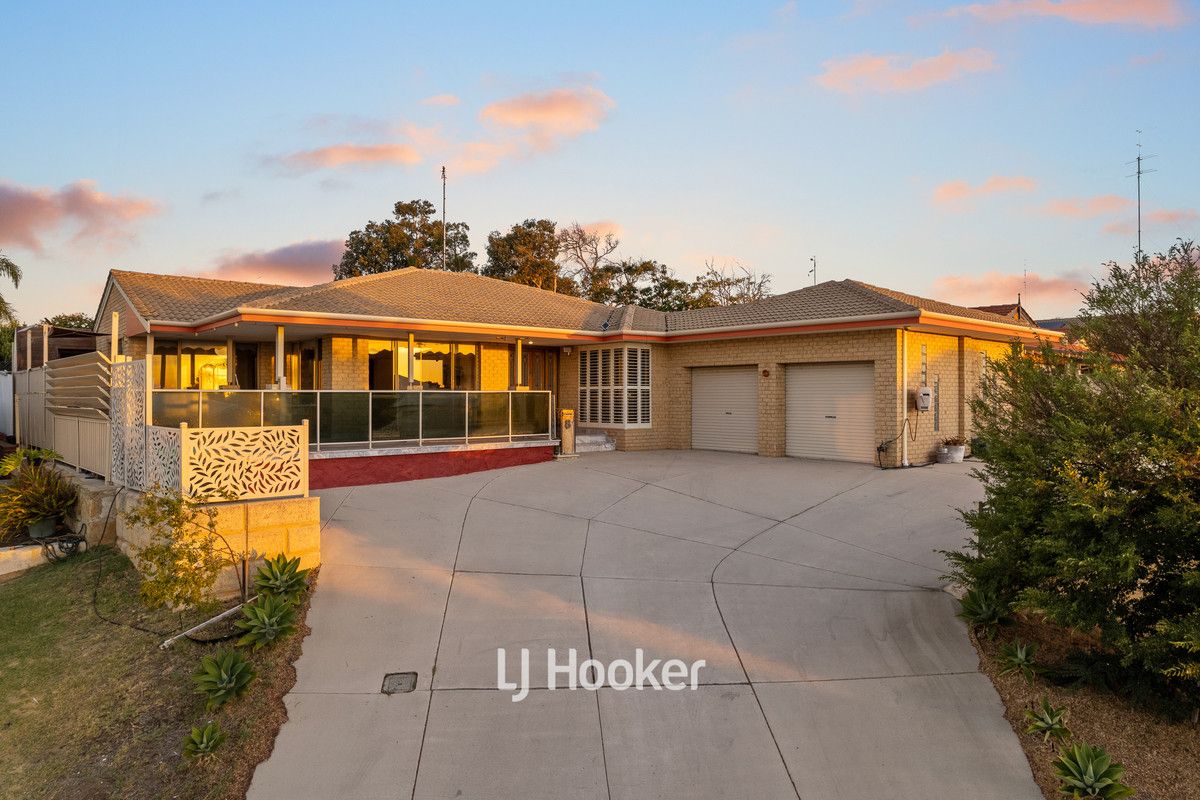 5 bedrooms House in 8 Batavia Place AUSTRALIND WA, 6233