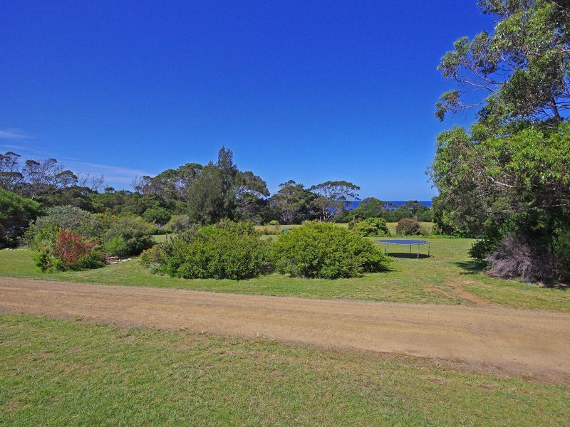 211 Harveys Farm Road, Bicheno TAS 7215, Image 2