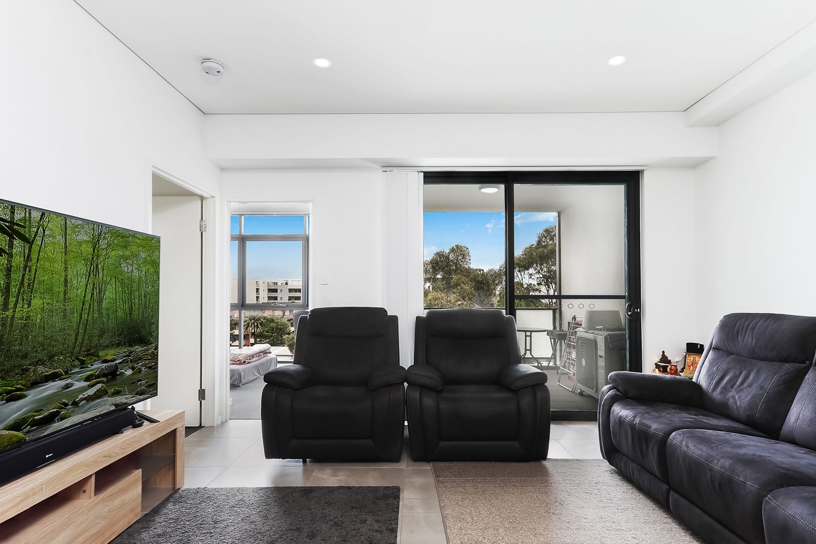 2 bedrooms Apartment / Unit / Flat in 402/153 Parramatta Road HOMEBUSH NSW, 2140