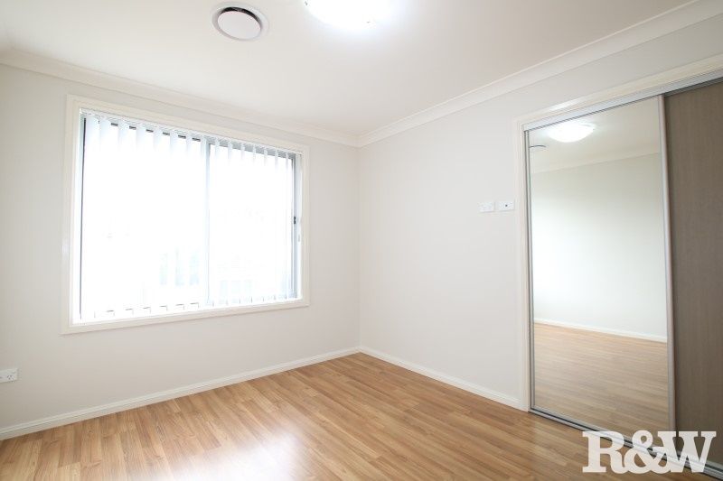 42/30 Australis Drive, Ropes Crossing NSW 2760, Image 2