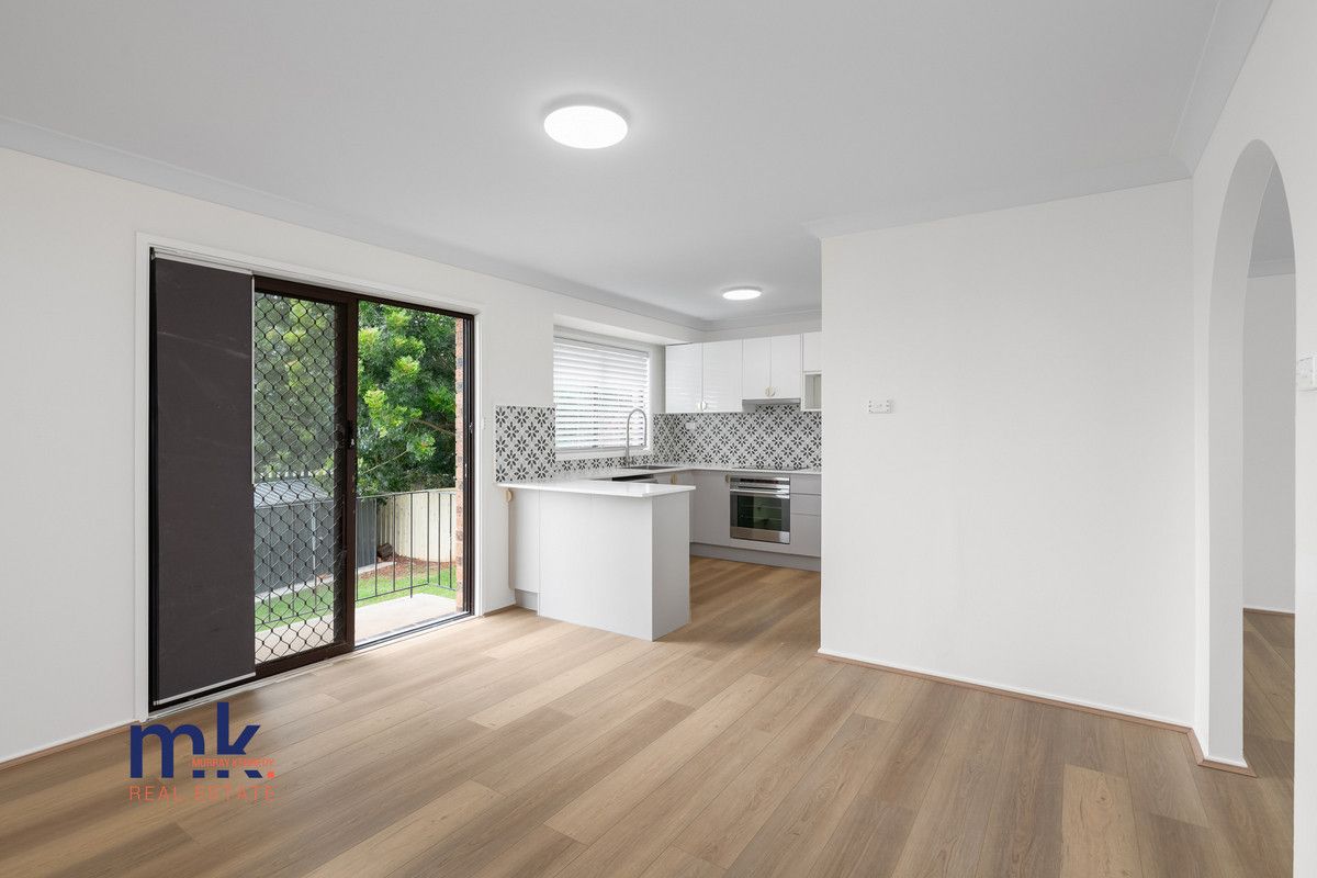 4 Traminer Place, Eschol Park NSW 2558, Image 2