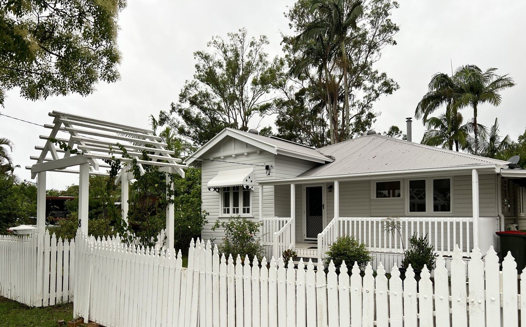 3 bedrooms House in 8 Dyer Street LANDSBOROUGH QLD, 4550