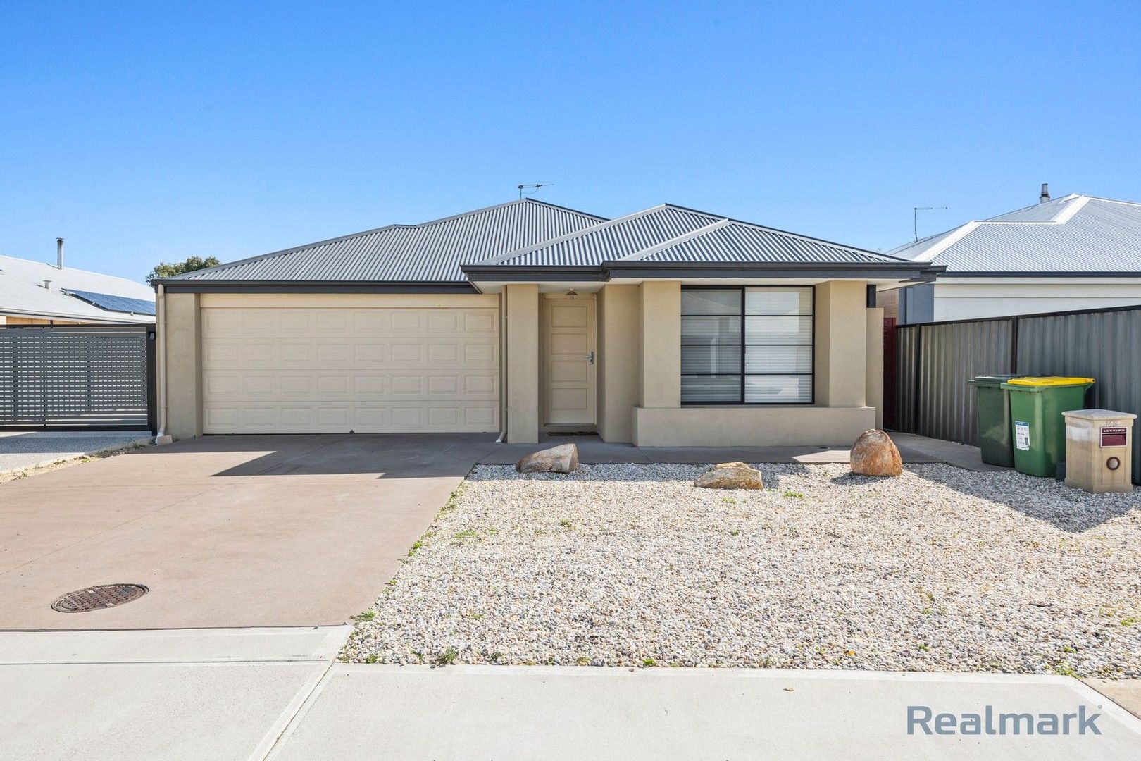 4 bedrooms House in 143A Bailey Boulevard DAWESVILLE WA, 6211