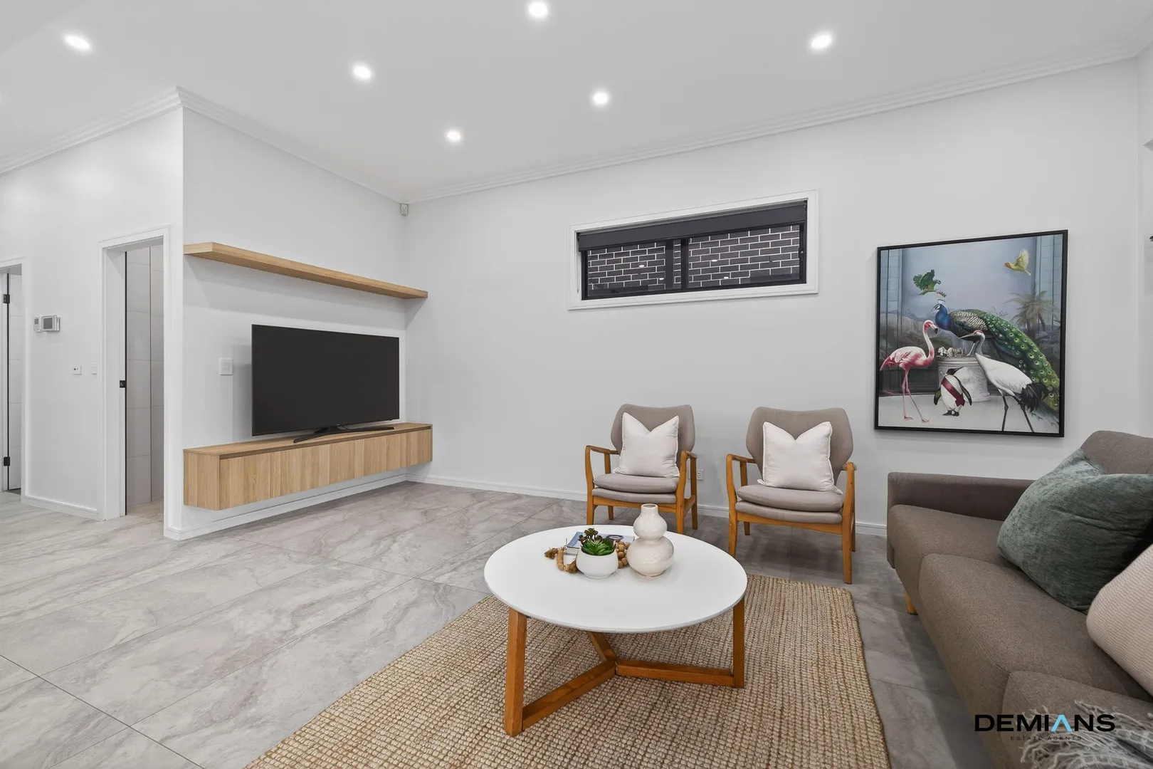 This is 7B Birdwood. This is where quality is understood. Bringing luxury living to Wattle Grove...exactly as it should. – další