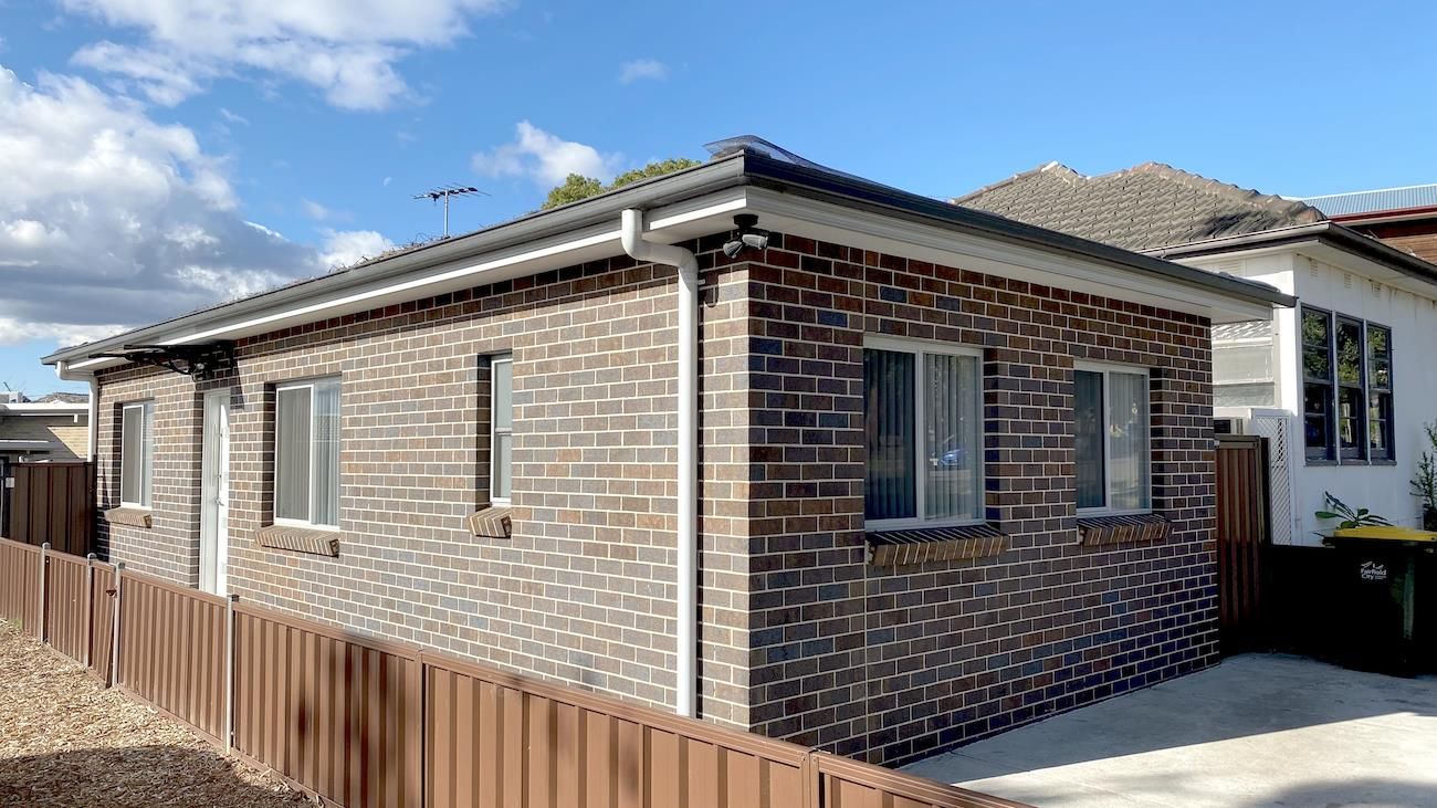 2 bedrooms House in  SMITHFIELD NSW, 2164