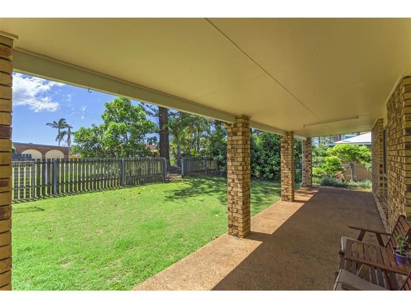 17 Knudsen Street, Elliott Heads QLD 4670, Image 2