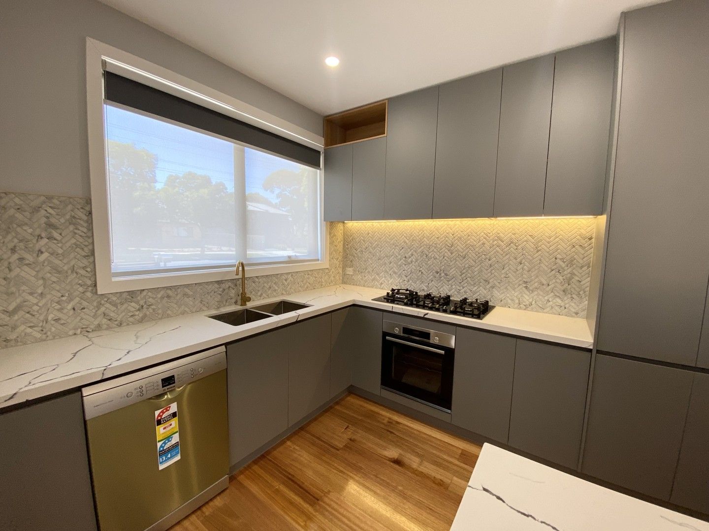 3 bedrooms Townhouse in 1/19 Glenroy Road GLENROY VIC, 3046