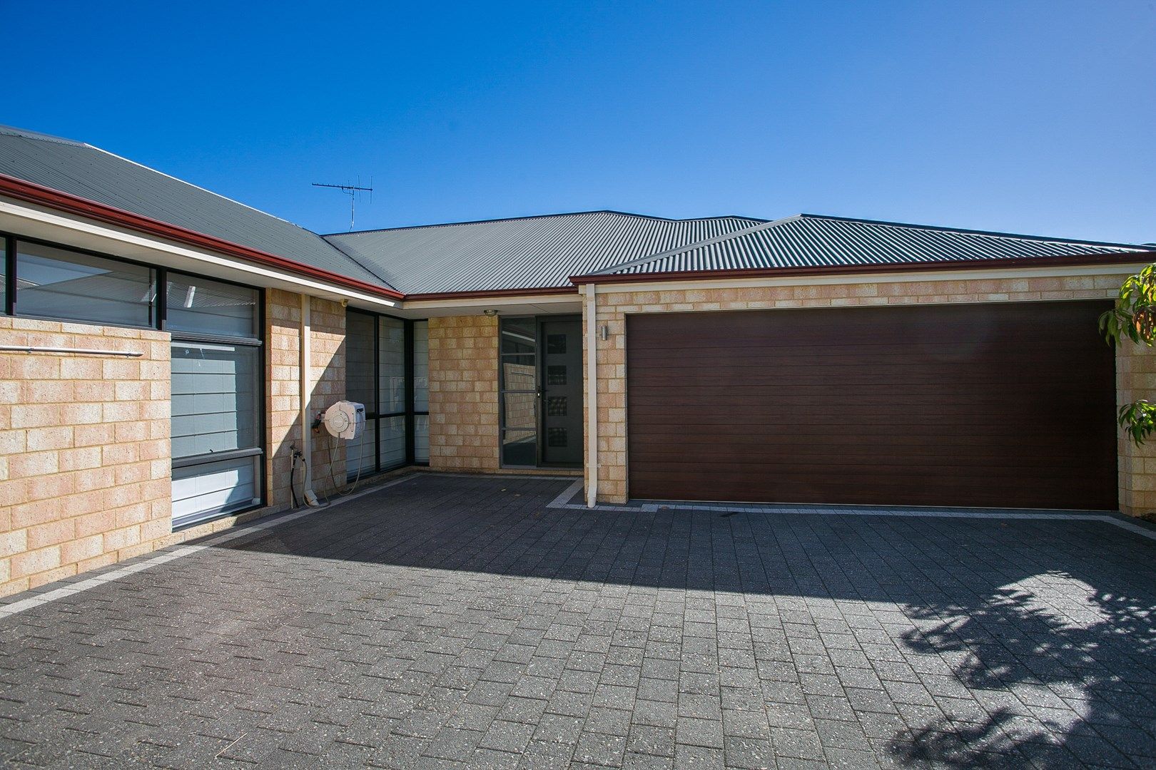 6 Oats Street, Kewdale WA 6105, Image 2