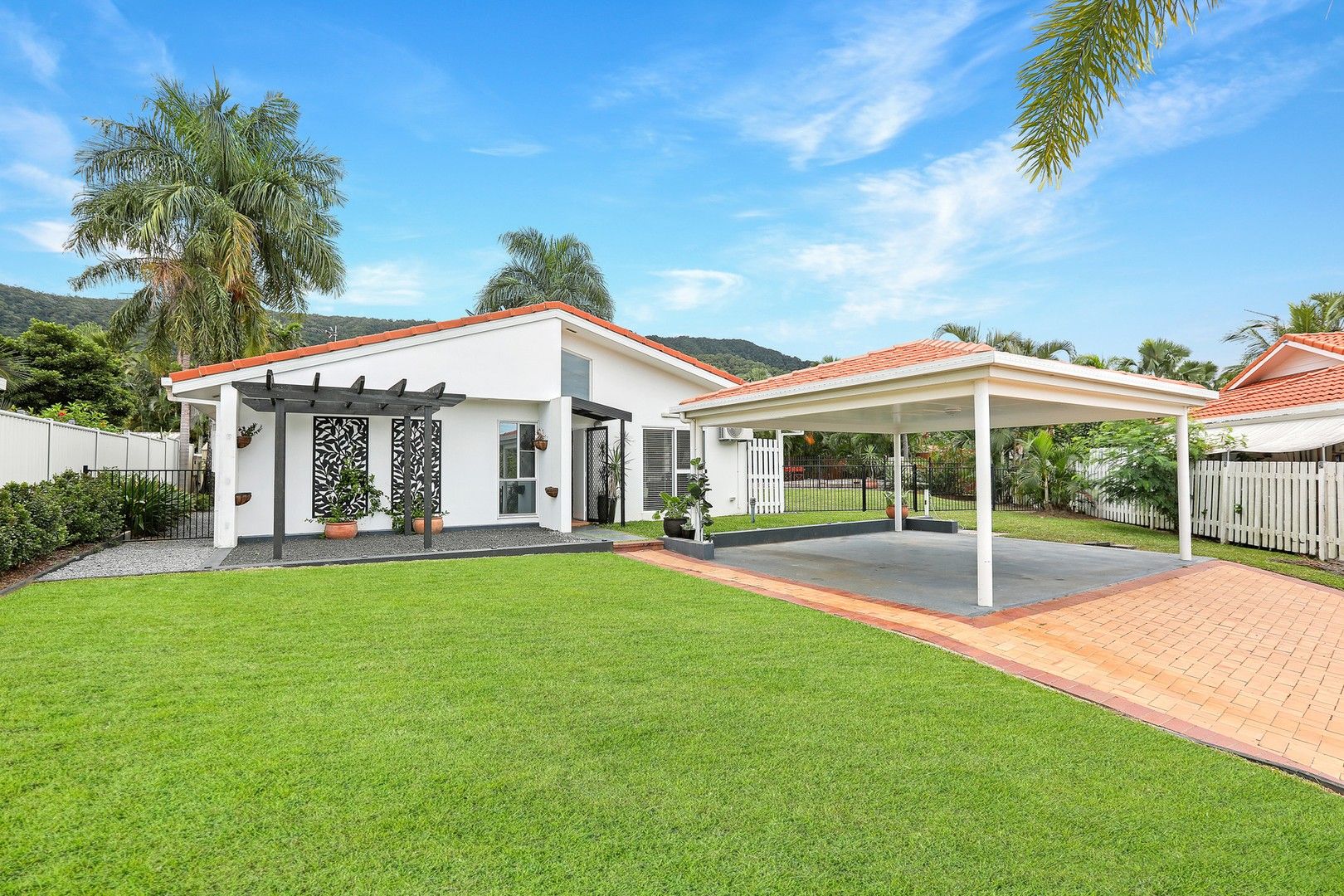 35 Hibiscus Court, Kewarra Beach QLD 4879, Image 1