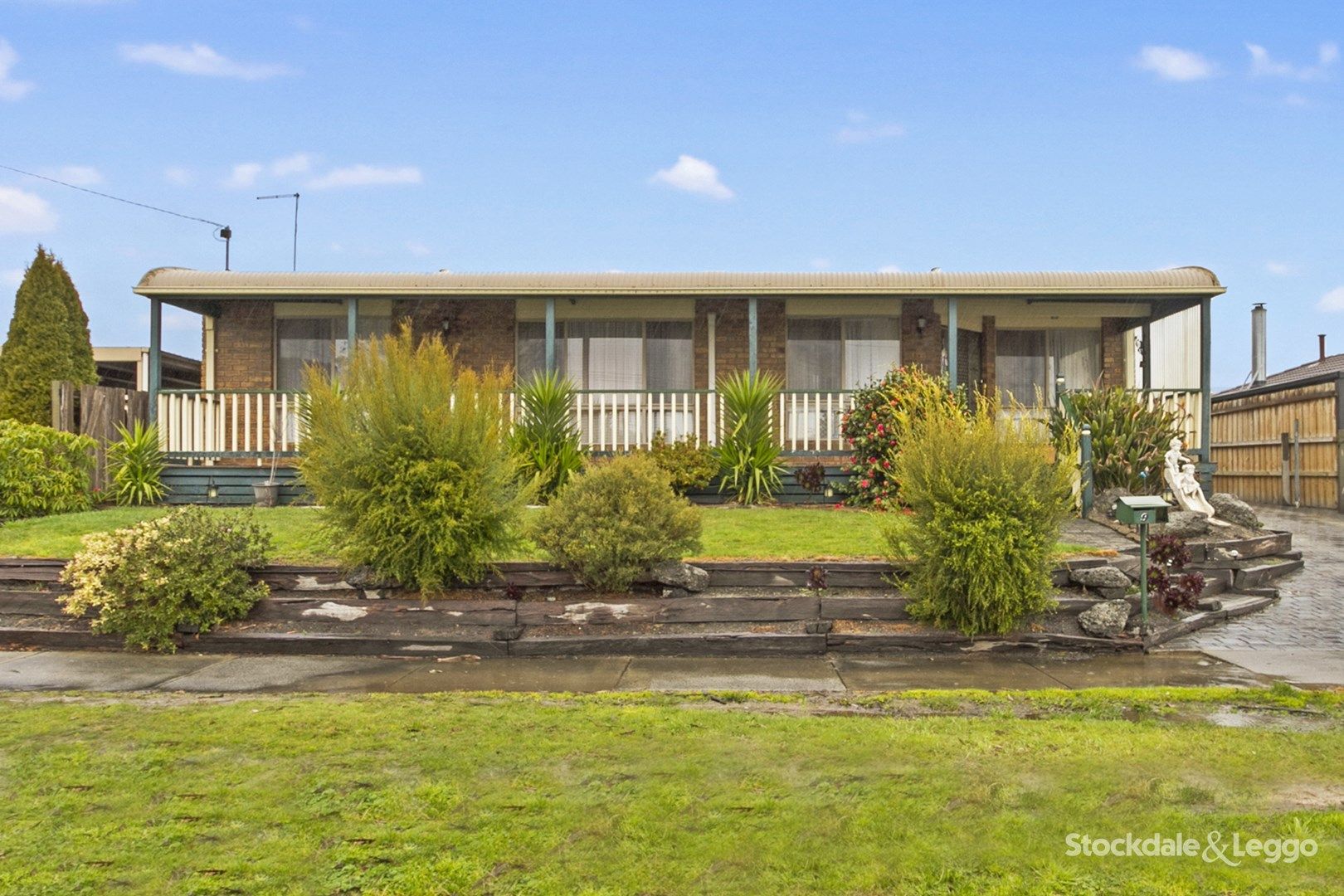 9 Canterbury Way, Churchill VIC 3842, Image 0