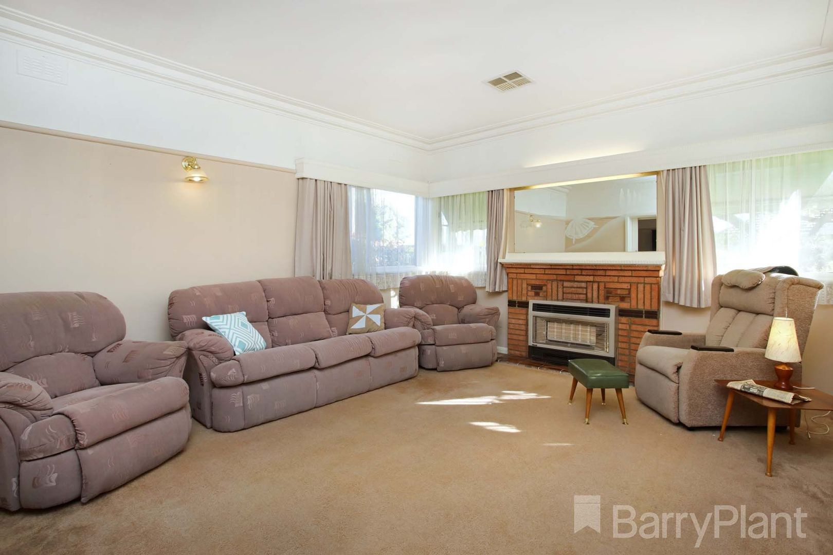 9 Snowden Street, Sunshine VIC 3020, Image 1