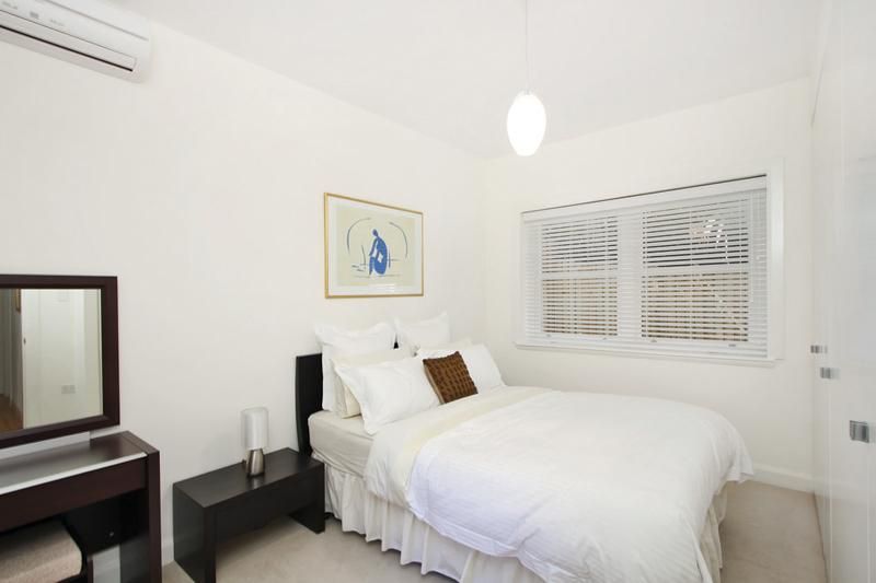 1/32 Waiwera Street, Lavender Bay NSW 2060, Image 2