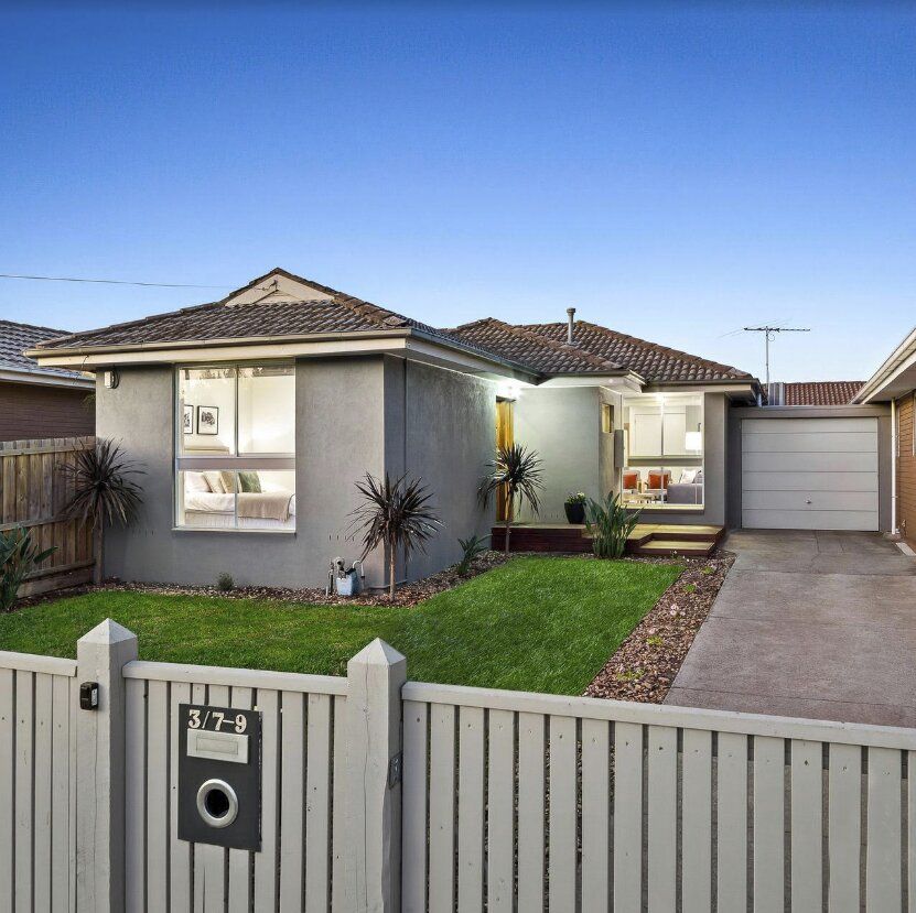 2 bedrooms Apartment / Unit / Flat in 3/7-9 Kayden Street CHELTENHAM VIC, 3192