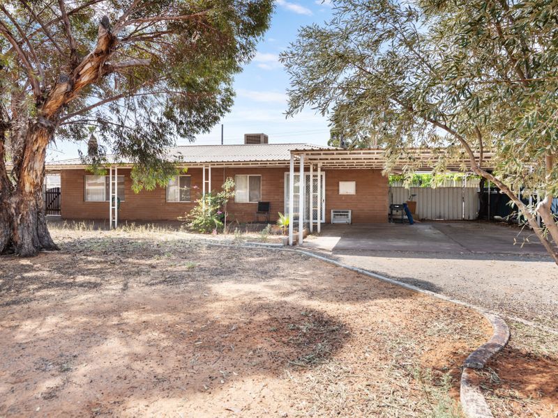 36 Sturt Pea Crescent, Kambalda West WA 6442, Image 0