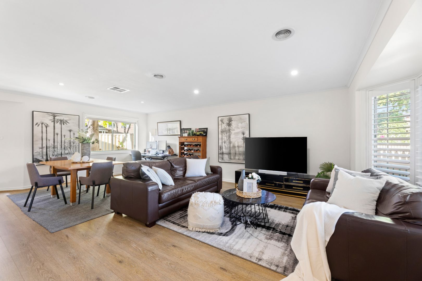 11/10 Houston Court Box Hill South VIC 3128 Domain