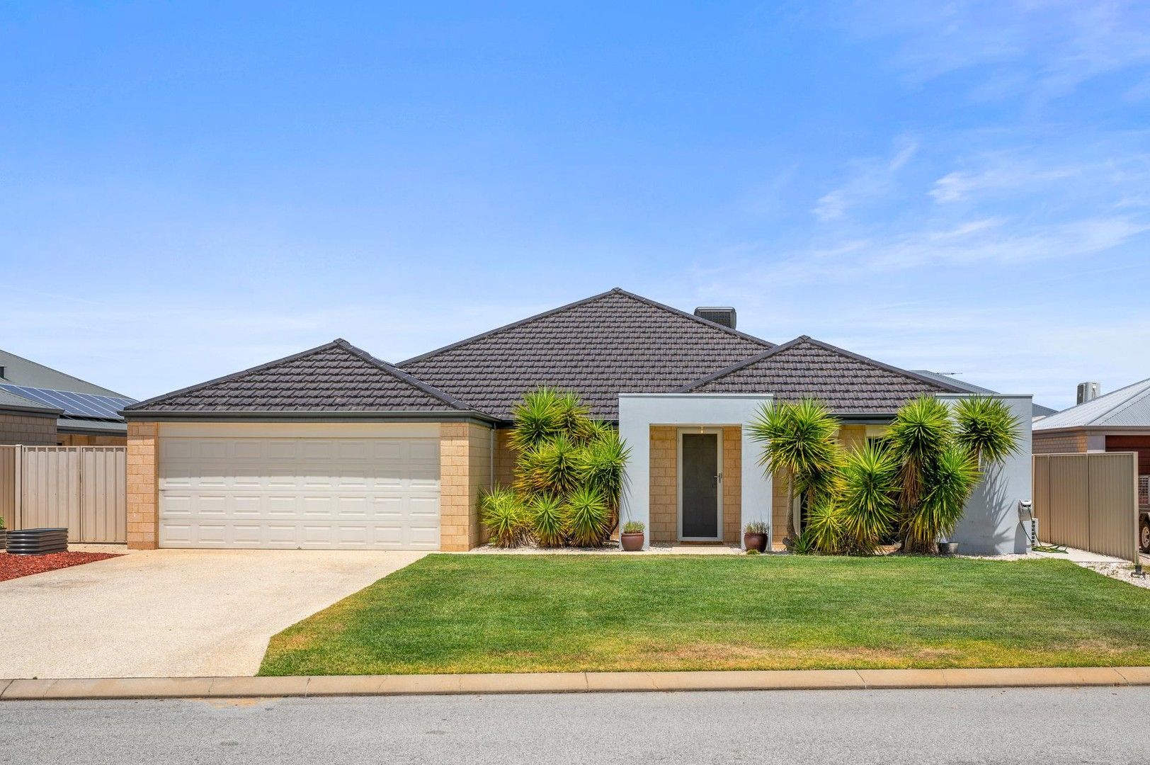 4 bedrooms House in 21 Wilghi Way RAVENSWOOD WA, 6208