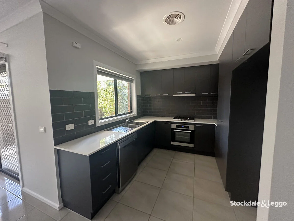 Additional image 2 of 6/132-134 Sobraon Street, Shepparton VIC 3630