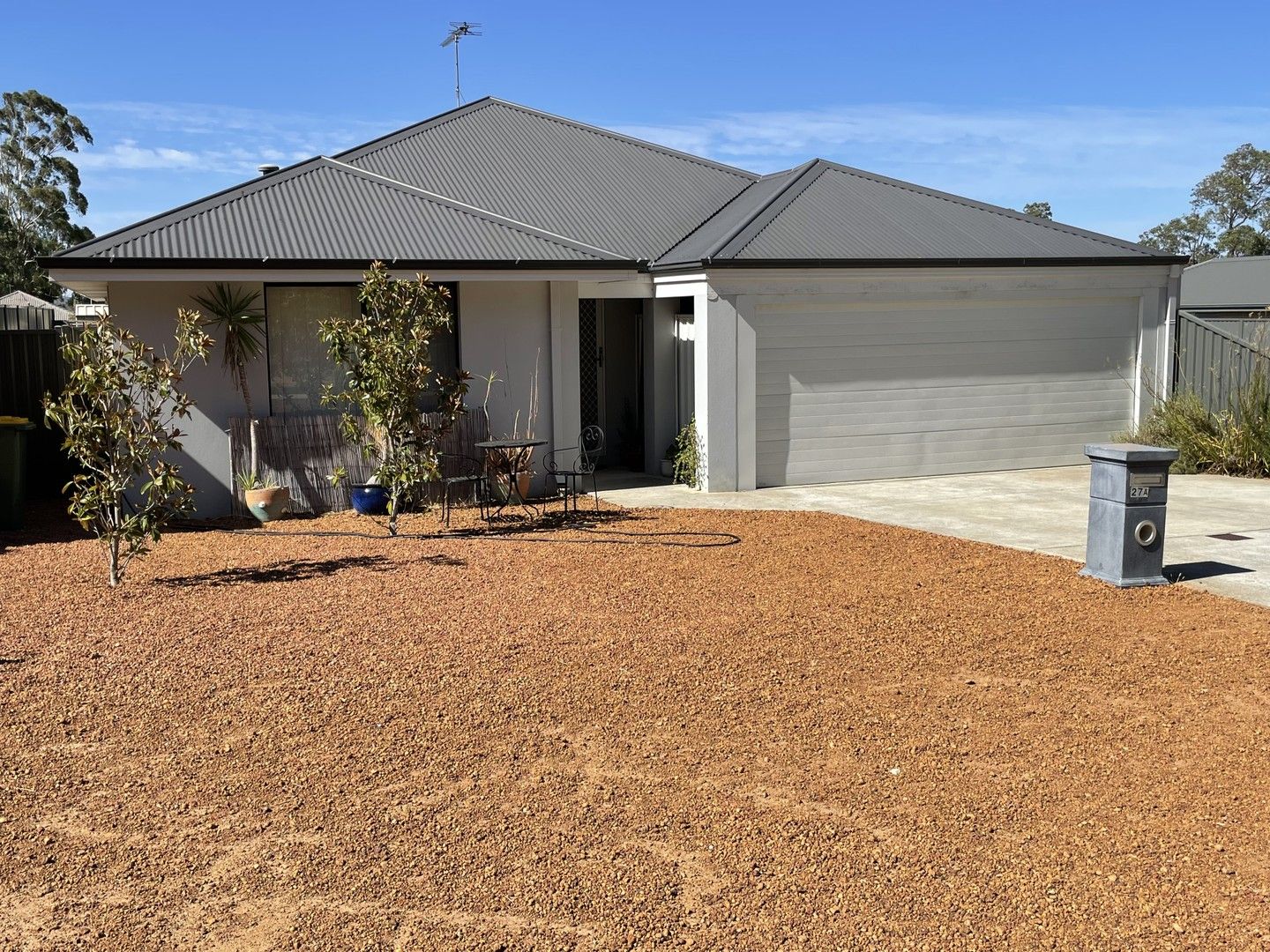 4 bedrooms House in 27A Logue Street WAROONA WA, 6215