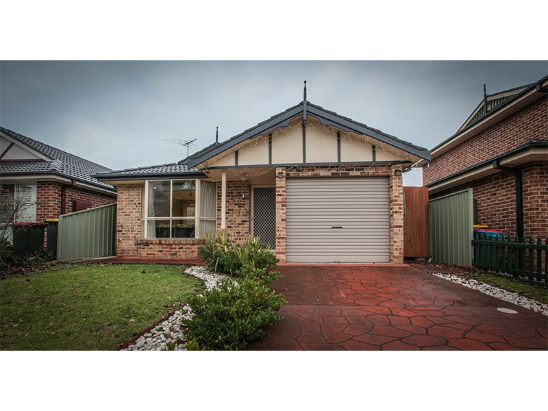 3 Lyndhurst Court, Wattle Grove NSW 2173, Image 1