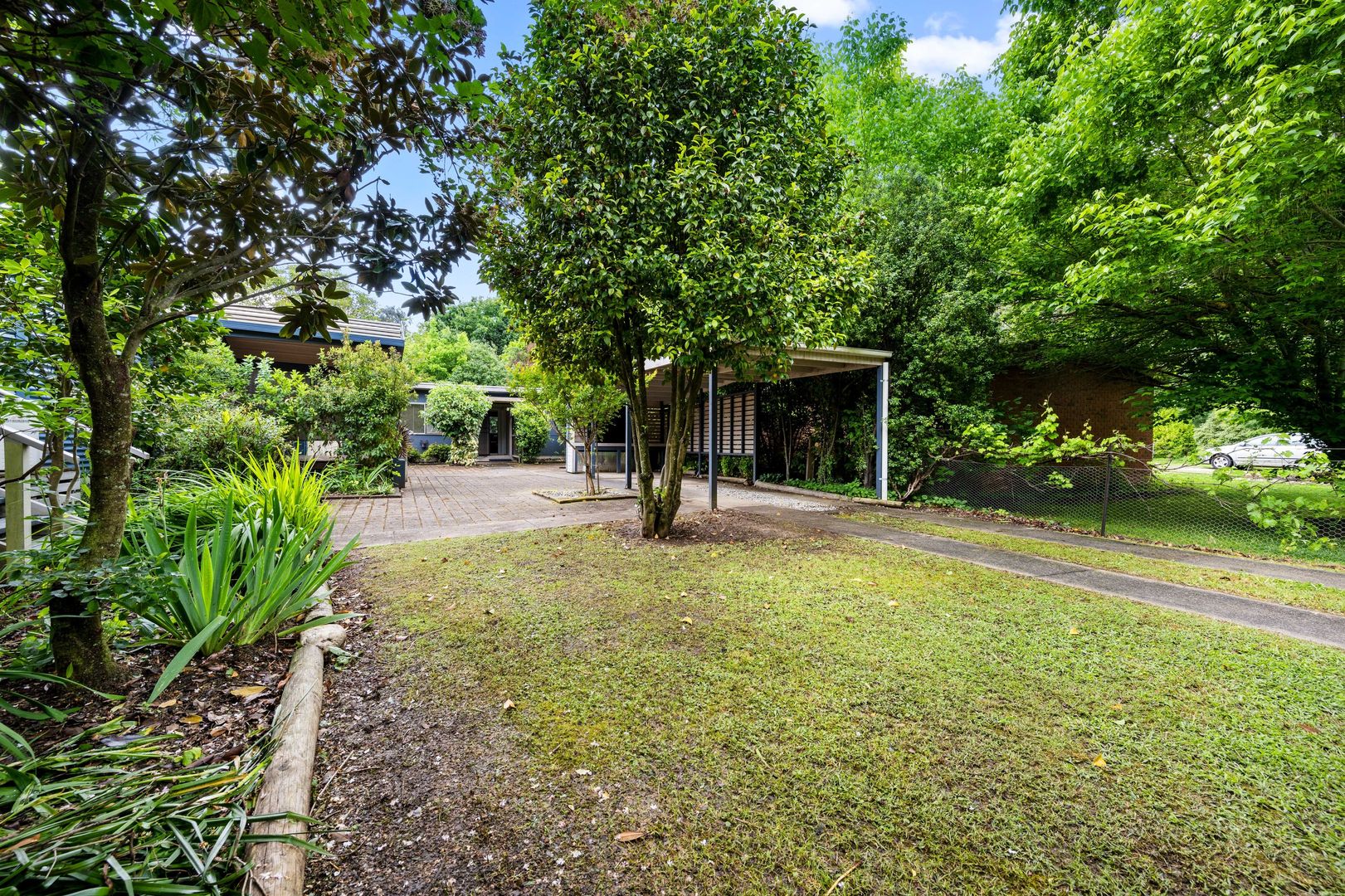 7121 Great Alpine Road, Porepunkah VIC 3740, Image 2