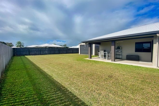 Picture of 11 Reef Drive, SARINA QLD 4737