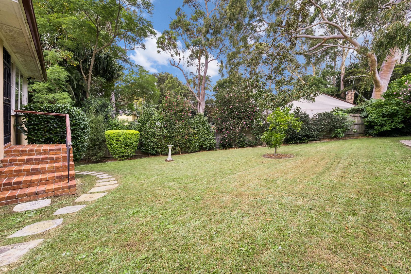 23 Burgoyne Street, Gordon NSW 2072, Image 2