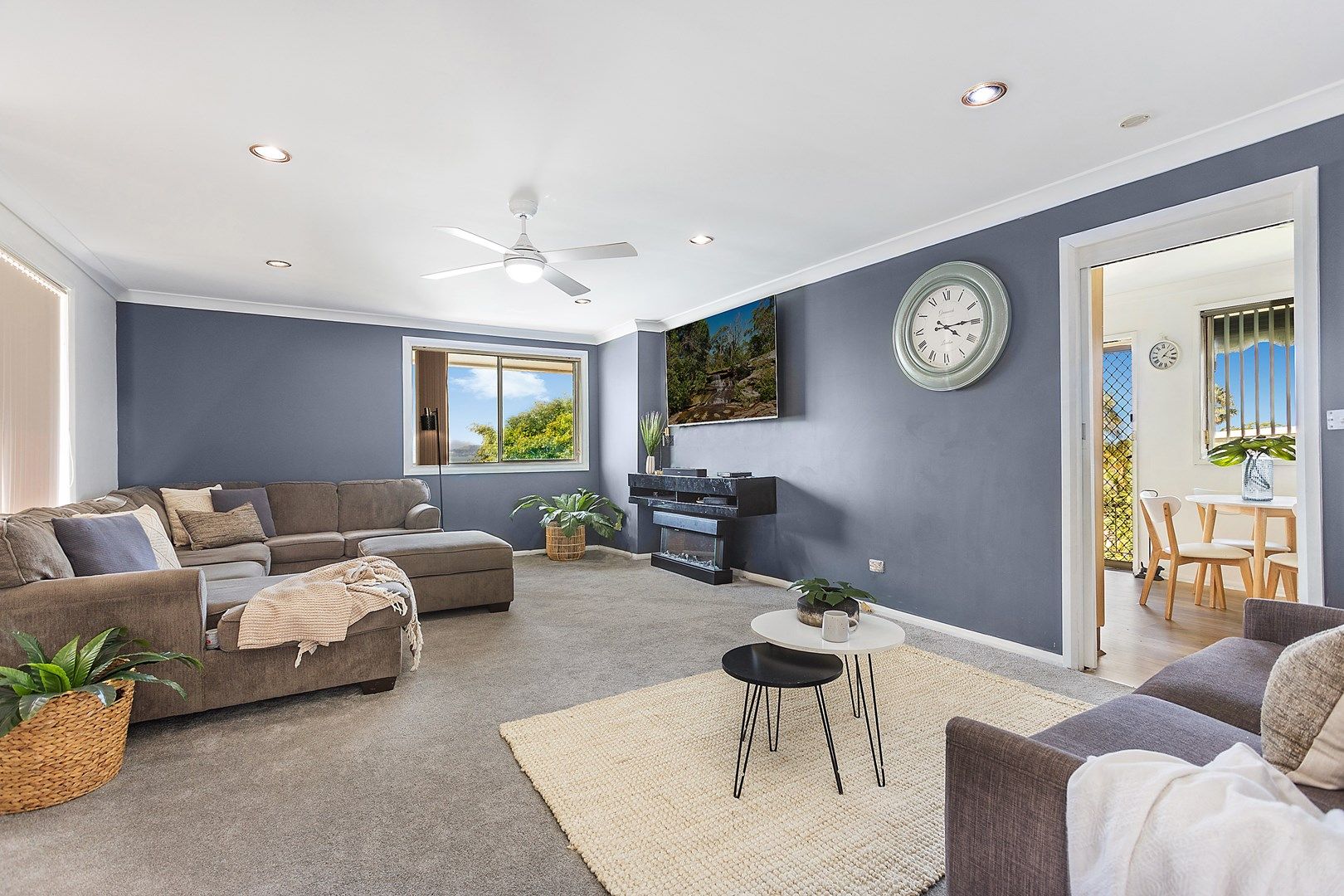 2 Devitt Avenue, Mount Warrigal NSW 2528, Image 0