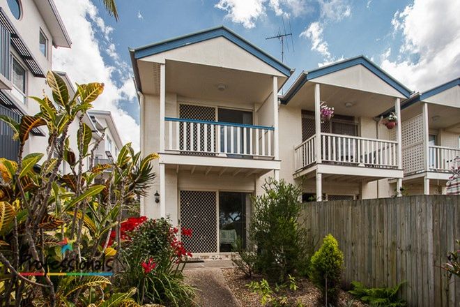 Picture of 1/15 Tramore Street, MARGATE QLD 4019