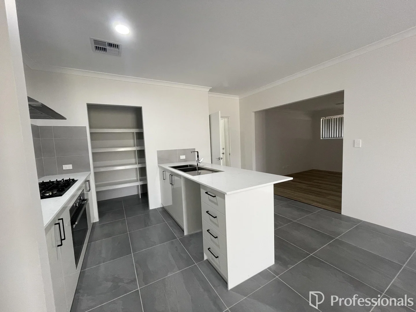 Additional image 5 of 14 Horizon Street, Wellard WA 6170