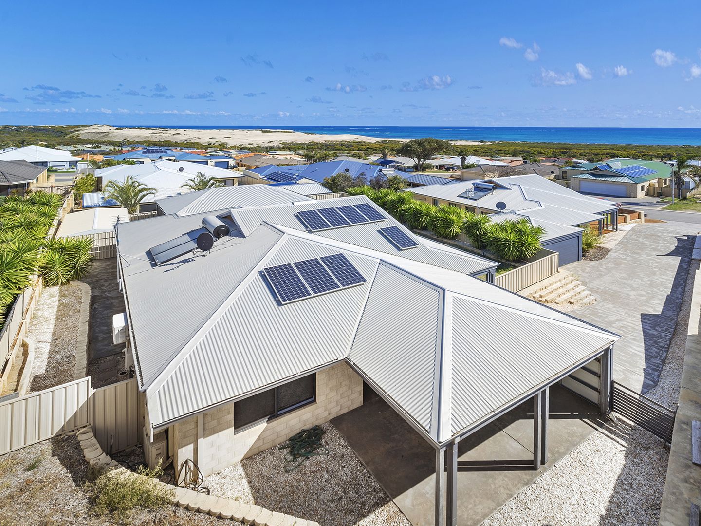 4B Beacon Rise, Wandina WA 6530, Image 1