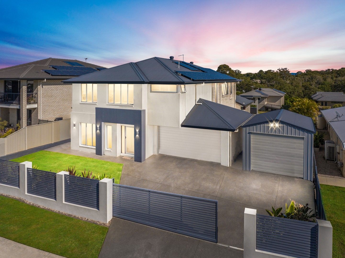 5 bedrooms House in 7 Hugh Crescent MURRUMBA DOWNS QLD, 4503