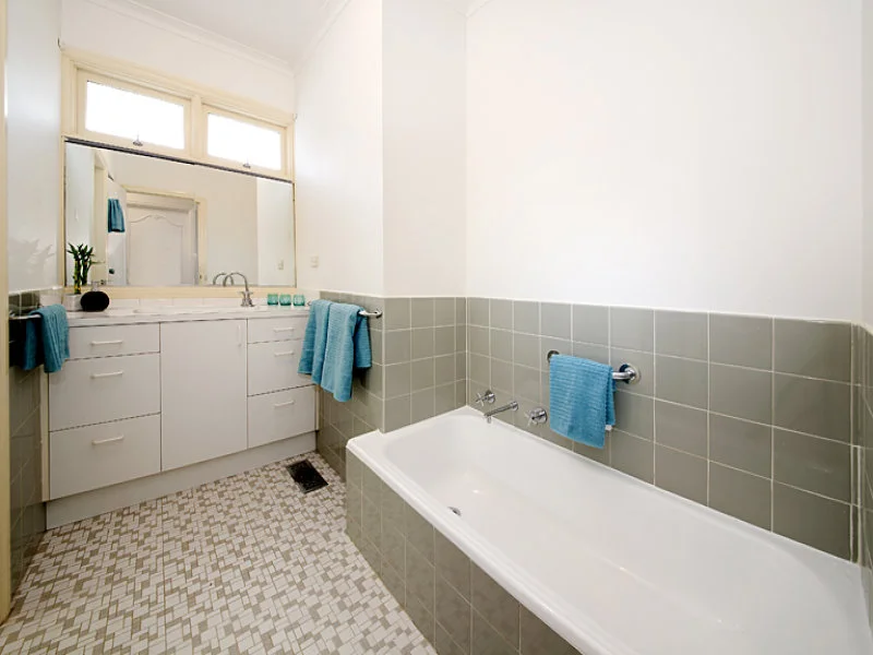 Additional image 5 of 1/30 Middle Crescent, Brighton VIC 3186