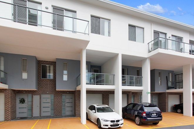 Picture of 2/8E Myrtle Street, PROSPECT NSW 2148