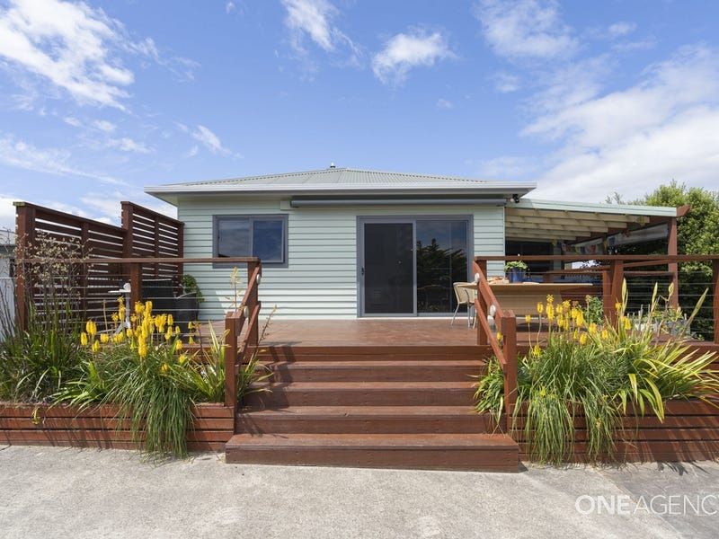 41 Inglis Street, Wynyard TAS 7325, Image 2