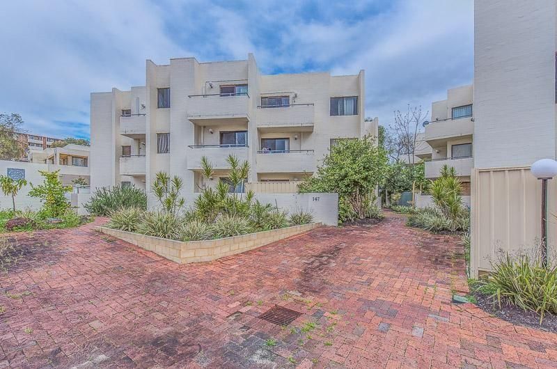 2 bedrooms House in 1/147 Hubert Street EAST VICTORIA PARK WA, 6101