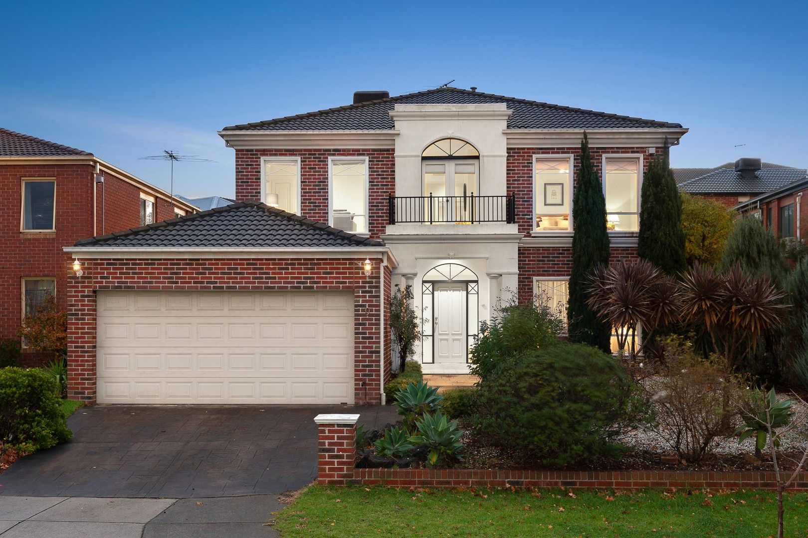 9 Winston Way, Murrumbeena VIC 3163, Image 0