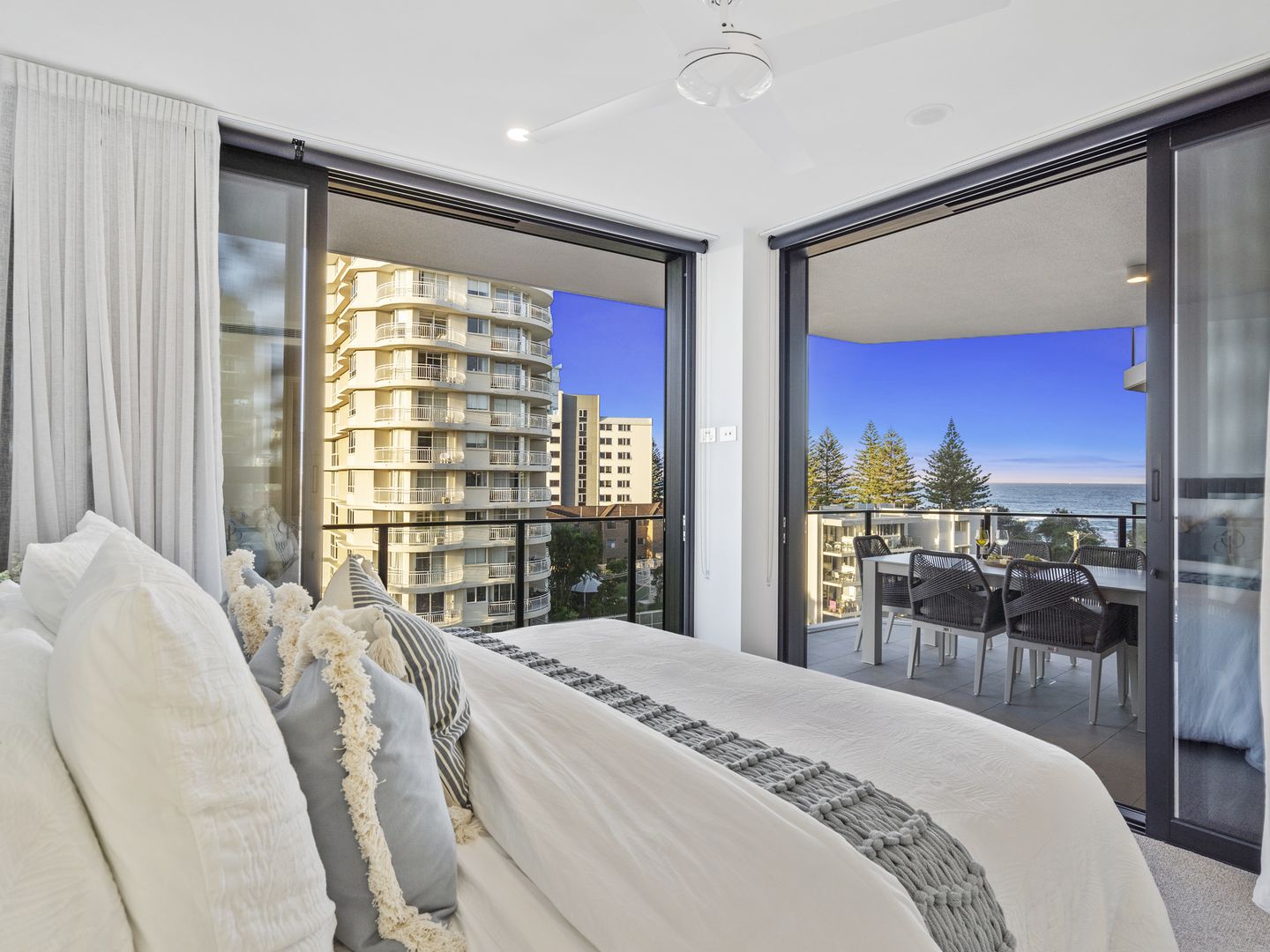 403/4-6 Second Avenue, Burleigh Heads QLD 4220, Image 1
