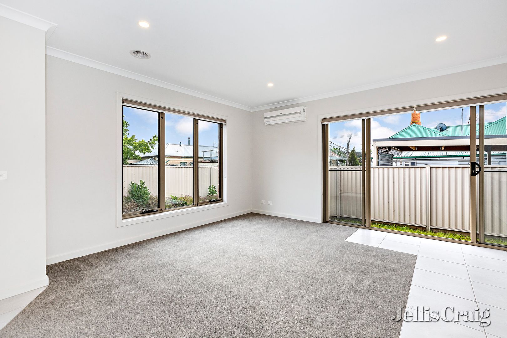 2/244 Humffray Street, Brown Hill VIC 3350, Image 1