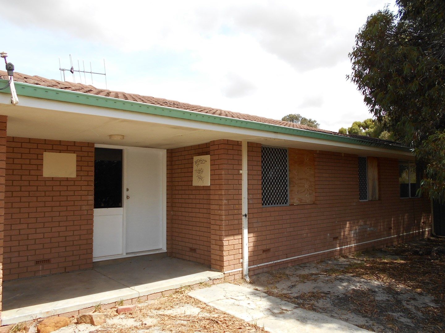 2 Cobham Street, Katanning WA 6317, Image 0