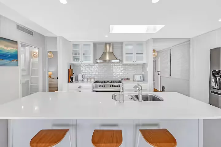 Additional image 12 of Palm Beach QLD 4221