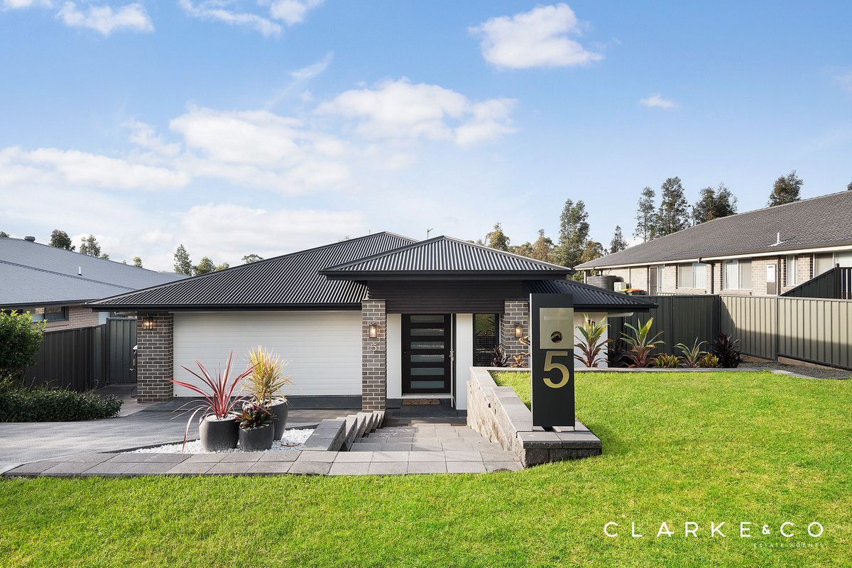 5 Concord Circuit, Cliftleigh NSW 2321, Image 0