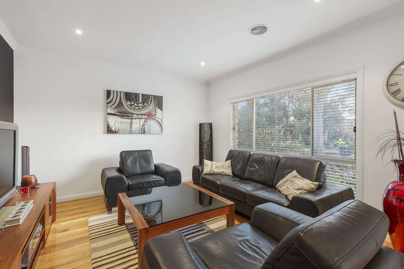 1/2 Breadalbane Court, Sydenham VIC 3037, Image 1