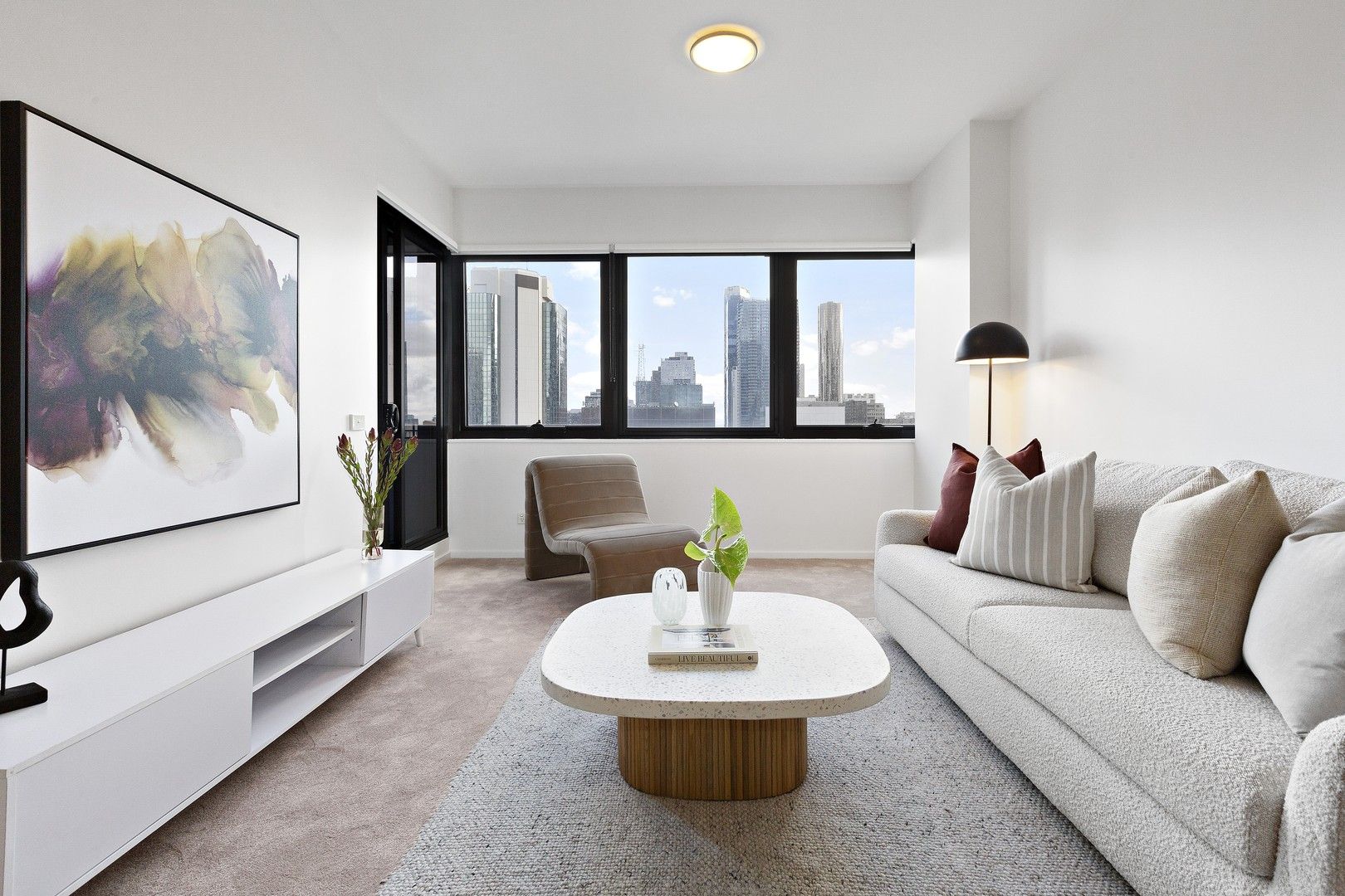 1 bedrooms Apartment / Unit / Flat in 2213/250 Elizabeth Street MELBOURNE VIC, 3000