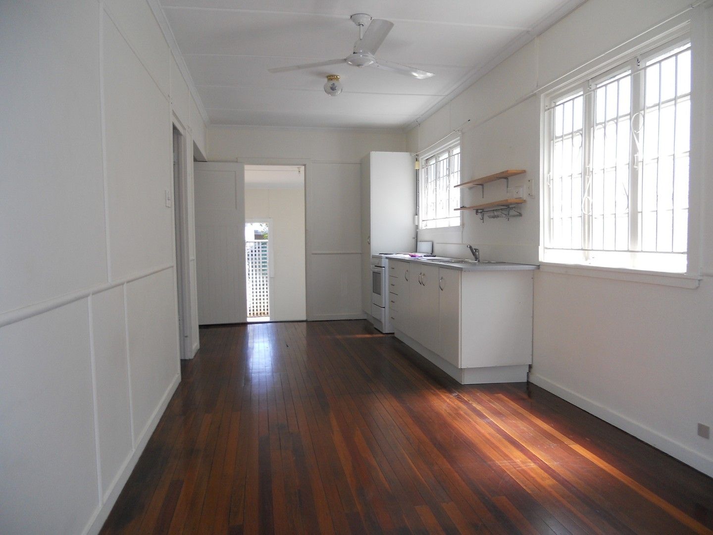 2 bedrooms House in 15 Gladstone Street BRIGHTON QLD, 4017