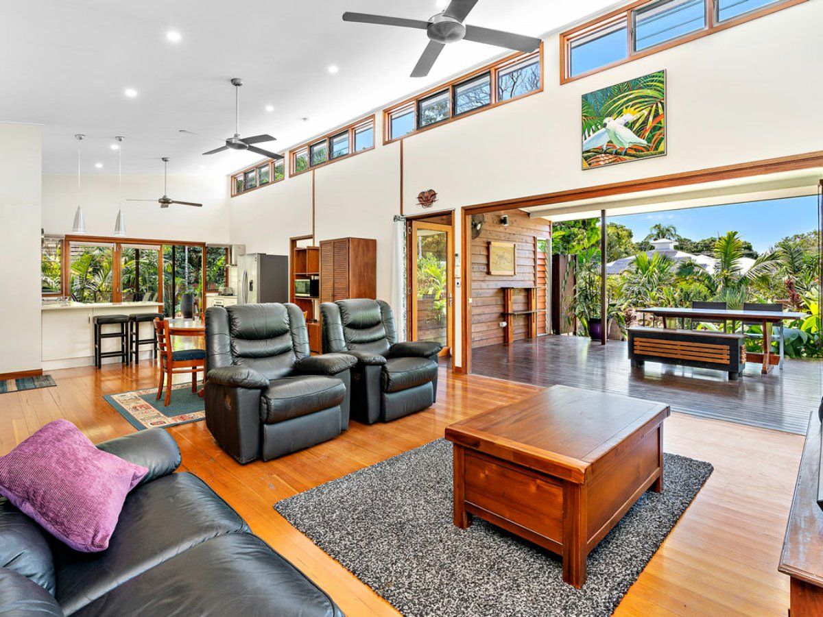 15 Satellite St, Clifton Beach QLD 4879, Image 1