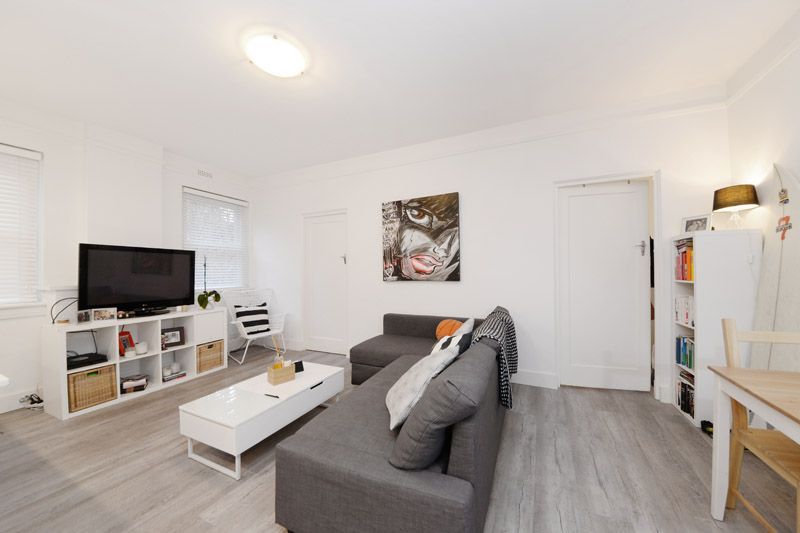 2 bedrooms Apartment / Unit / Flat in 2/35 Birriga Road BELLEVUE HILL NSW, 2023